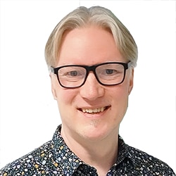 Henkilökuva Aluemyyntipäällikkö Kimmo Riipinen
